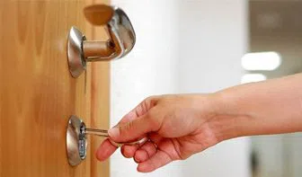 Metro Master Locksmith Paterson, NJ 973-891-3141 Metro Master Locksmith Paterson, NJ 973-891-3141 - 13-Re-Key-Locks